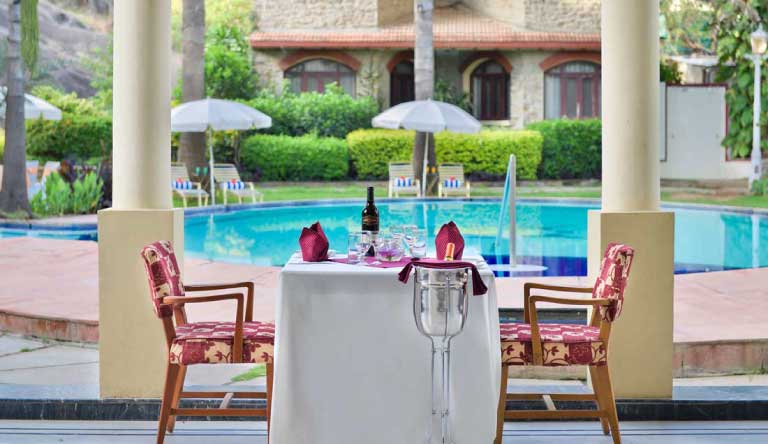 Cama-Rajputana-Club-Resort-Dining1